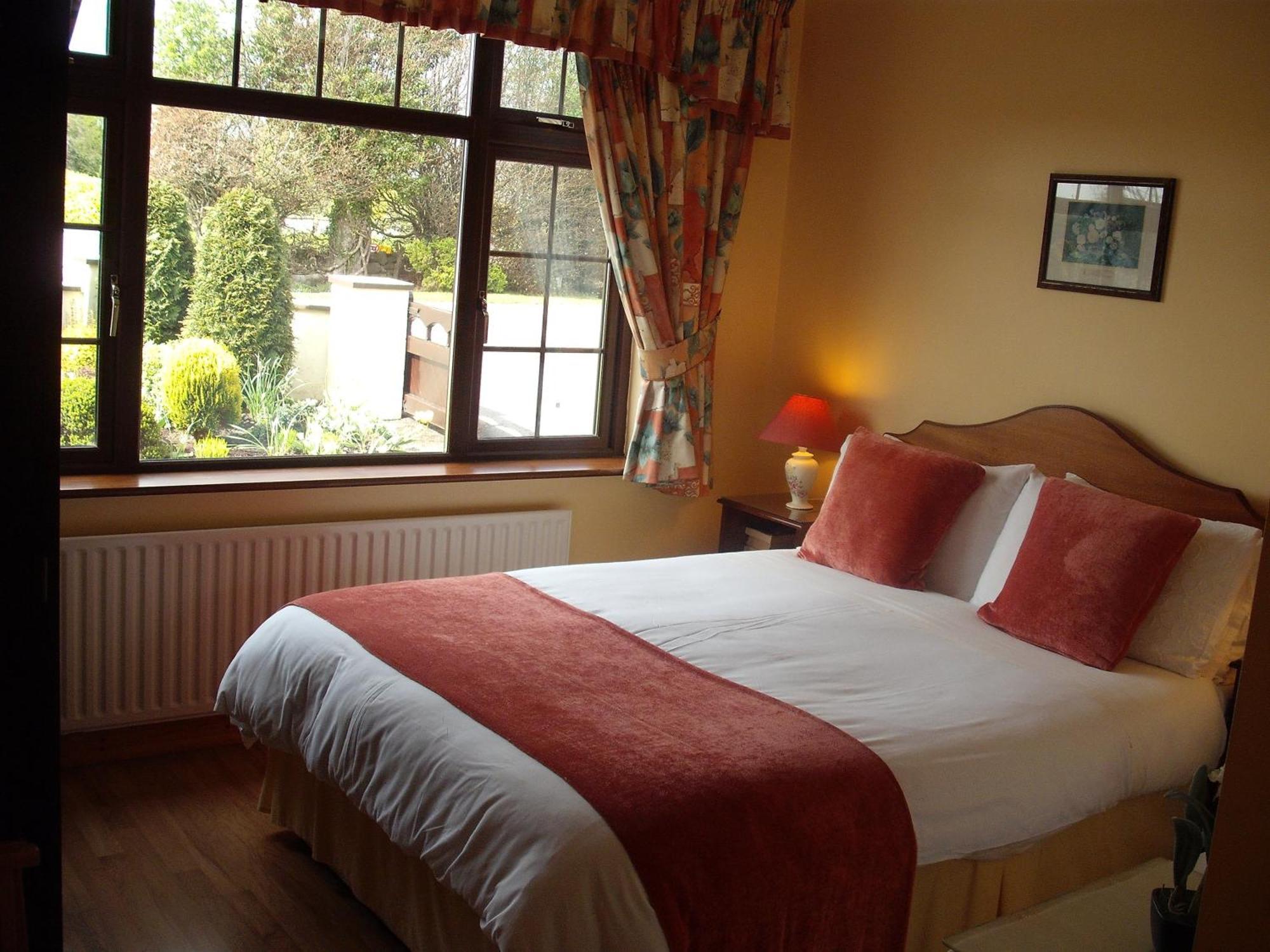 Maryville Bed And Breakfast Nenagh Eksteriør bilde