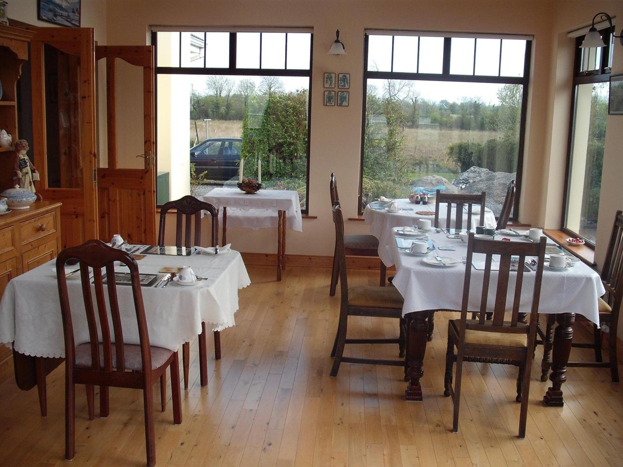 Maryville Bed And Breakfast Nenagh Eksteriør bilde