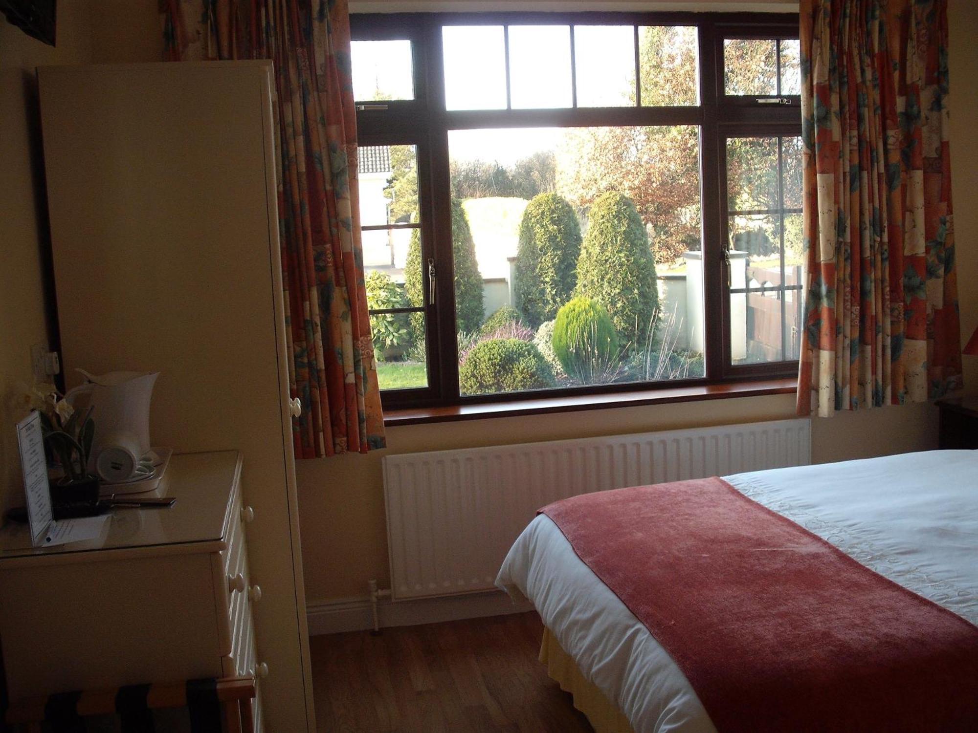 Maryville Bed And Breakfast Nenagh Eksteriør bilde